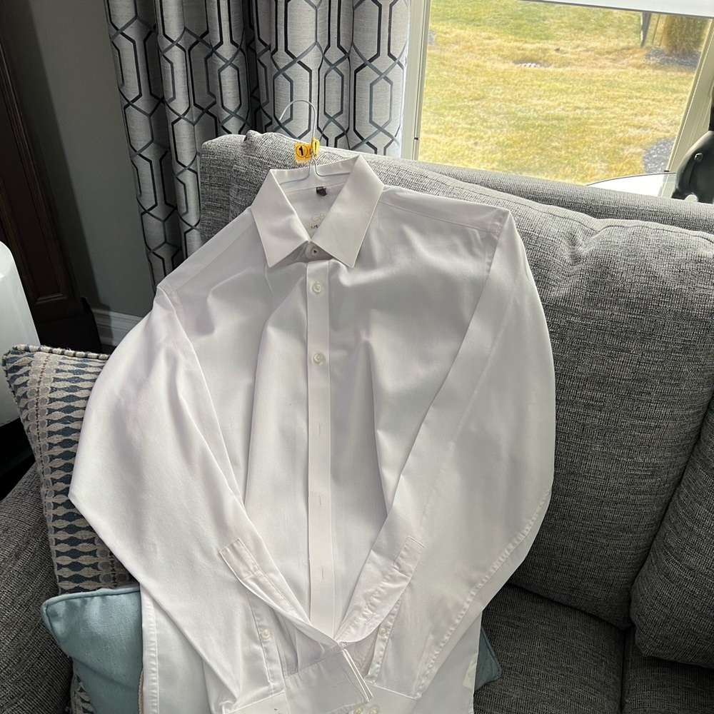 Men’s Geoffrey Beene size 15. 32/33 men’s white button down dress shirt